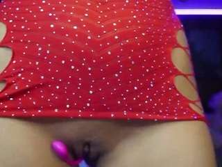 Live cam show with CarolinaPetra