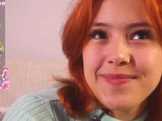 Live cam show with Aurora