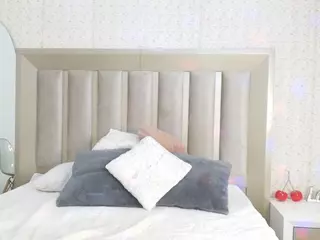 TiffanyDanielss's Live Sex Cam Show