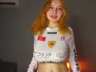 Live cam show with JenneferMoitoso