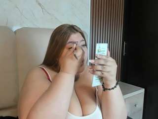 Live cam show with TiffanyMonrow