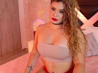Live cam show with CataRicci