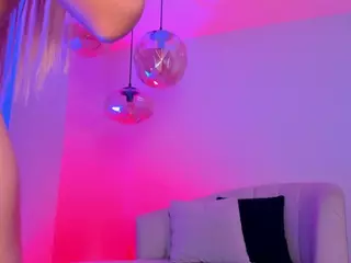 LEXIE WAYNE's Live Sex Cam Show