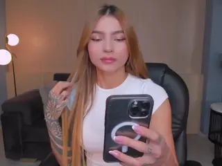 LEXIE WAYNE's Live Sex Cam Show