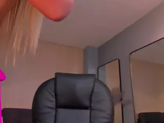 LEXIE WAYNE's Live Sex Cam Show