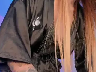 LEXIE WAYNE's Live Sex Cam Show