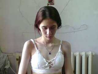 Live cam show with LilianPaschel