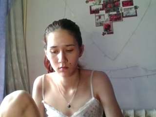 Live cam show with LilianPaschel