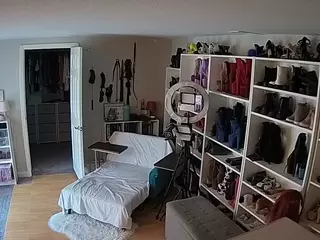 Miss Olivia Black Dressing Room's Live Sex Cam Show