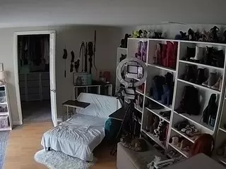 Miss Olivia Black Dressing Room's Live Sex Cam Show