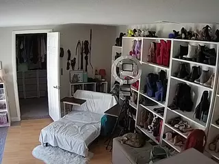Miss Olivia Black Dressing Room's Live Sex Cam Show