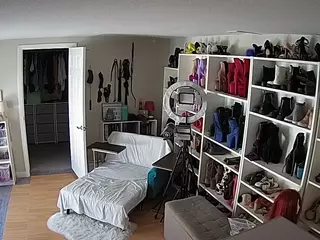 Miss Olivia Black Dressing Room's Live Sex Cam Show