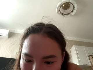 Live cam show with Kamila