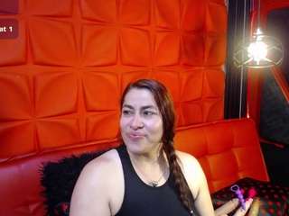 Live cam show with Rhachel-evans