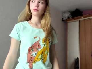 Live cam show with OtiliaLingerfelter