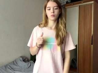 Live cam show with OtiliaLingerfelter