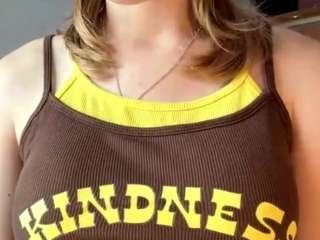 Live cam show with OtiliaLingerfelter