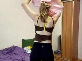 Live cam show with OtiliaLingerfelter