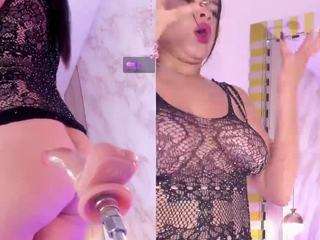 Live cam show with LadyReload
