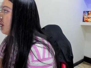 Live cam show with Dakotalee03