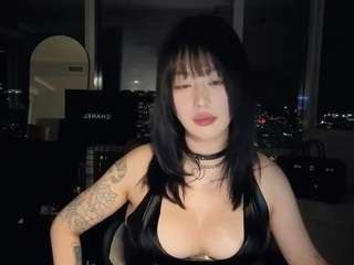 worshipcarrie's Live Sex Cam Show