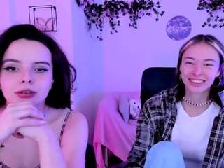 Live cam show with mia-mooon