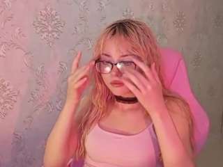 Live cam show with KarrySzweda