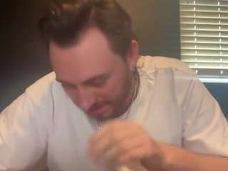 Live cam show with tallhungcloudyy