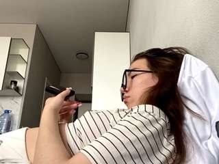 Live cam show with GwendaWanders