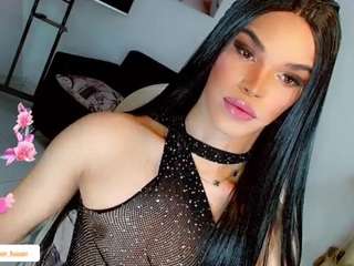 Live cam show with Thiana_Boom