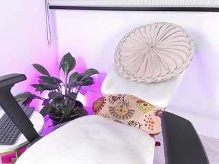 Live cam show with YeffEvanss