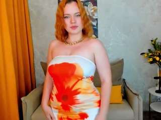 Live cam show with NatalieMooreBluff