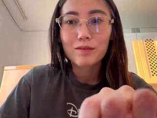 Live cam show with BrielleKane