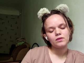 Live cam show with YoshikoGreeley