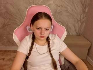 Live cam show with IdaRowe
