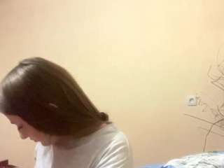 Live cam show with ElmaGrahn