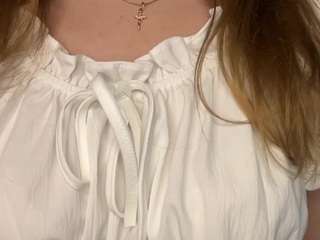 Live cam show with ElidiaBirdtail
