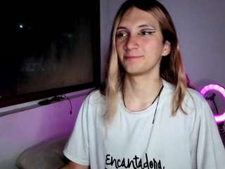 Offline cam show with DaimonDragon