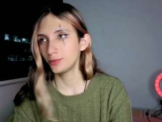 Live cam show with DaimonDragon