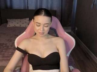 Live cam show with NicoleRossss