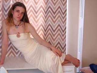 Live cam show with CheryleEckles