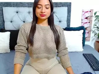 charllotte_sexy's Live Sex Cam Show
