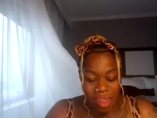 AFRICA THEE SAVAGE's Live Sex Cam Show