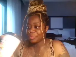 AFRICA THEE SAVAGE's Live Sex Cam Show