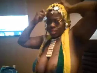 AFRICA THEE SAVAGE's Live Sex Cam Show