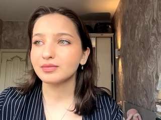 Offline cam show with ColeenMoravec