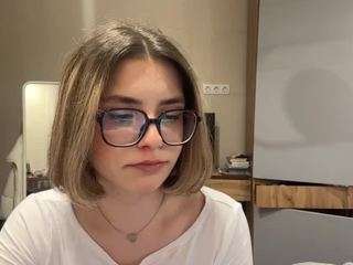 Live cam show with RamonitaMerle