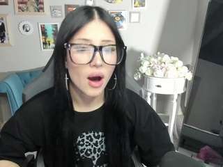 Live cam show with DianaRayy