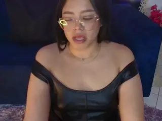 MiaVelvet24's Live Sex Cam Show