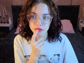 Live cam show with Wullwet-rav
